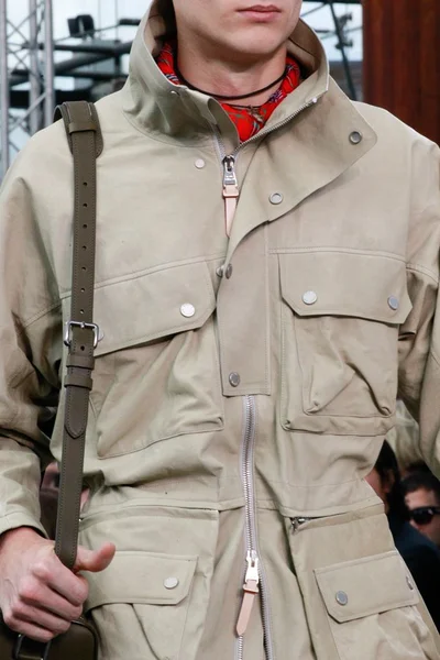 Look 51